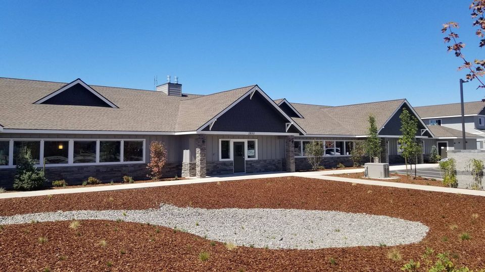 Juniper Canyon Living business image in Redmond, OR