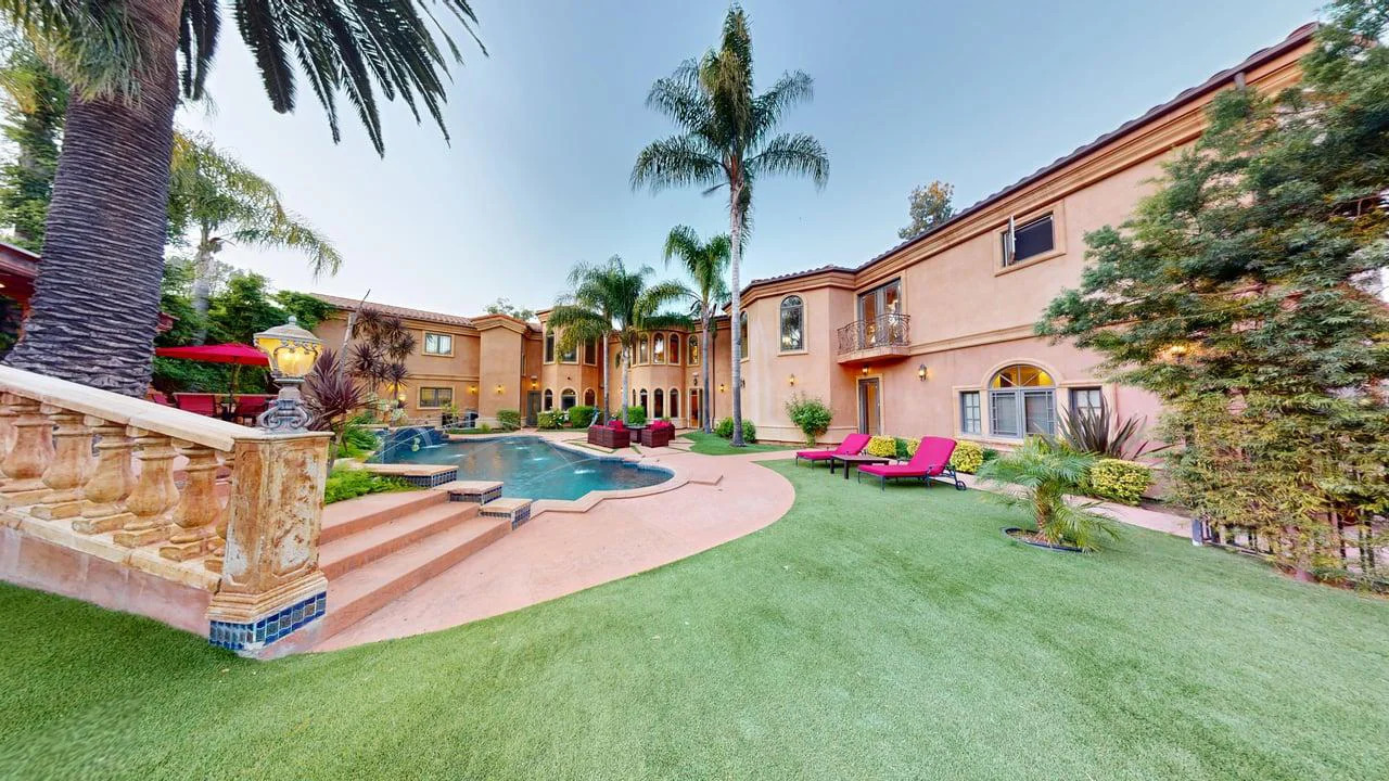 Haven Hills rehab business image in Encino, Los Angeles, California