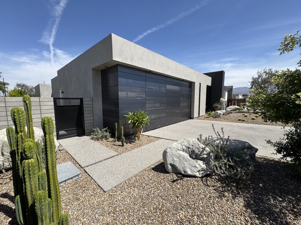 Folding Garage Doors business image in Santa Ana, California